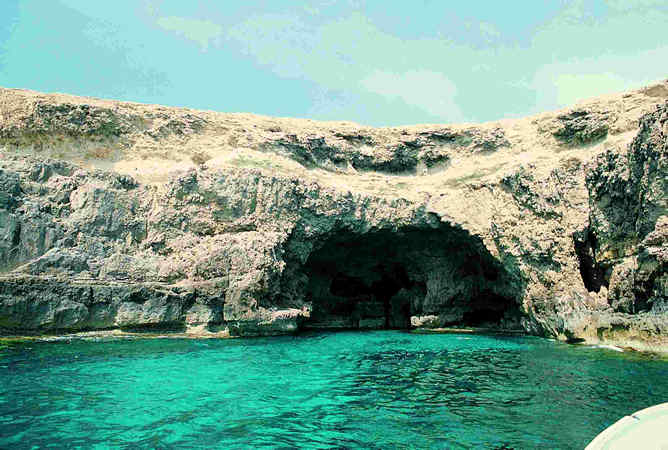 Grotta - Isola di Lampedusa